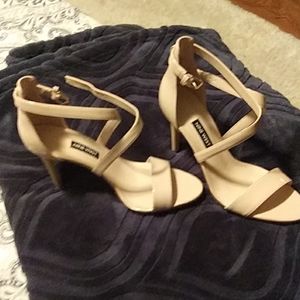 Nine West Nude Patent Heels